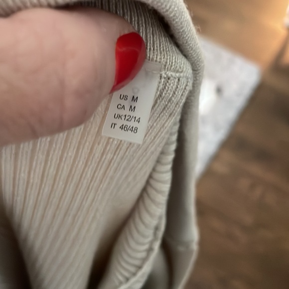 Magaschoni Button Front Cardigan - Picture 4 of 7